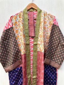 Kimono de seda multicolor con estampados para mujer, de manga larga, para playa o resort, venta al por mayor - Product Image 4