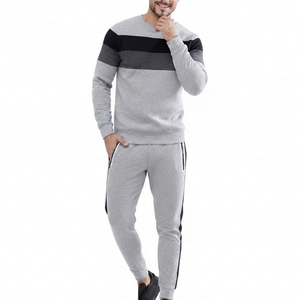 Ensemble de survêtement pour homme à col rond avec pantalon de survêtement assorti - Product Image 5