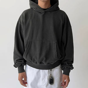 Vente flash : sweat à capuche court pour homme 100% coton 450 g/m², coupe ample, design personnalisé avec logo, coupe carrée - Product Image 1