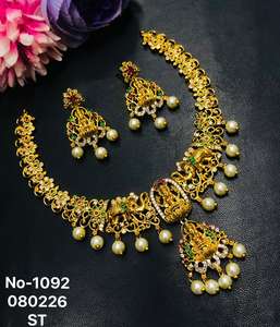 Parure de bijoux ethnique plaqué or en laiton avec pierres et perles, collier et boucles d'oreilles pour mariée, idéale pour fêtes et anniversaires - Product Image 6