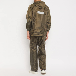Rain Suit High Quality Waterproof Hooded Rain Suit Lightweight Travel Rainwear Set OEM Wholesale Supply - Product Image 4