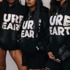 Sudadera con Capucha de Marca Privada con Pedrería, Estilo Oversize, Lavado Ácido y Efecto Desgastado - Product Image 6