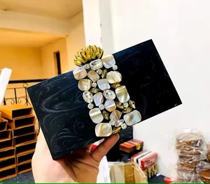 Bolso de mano de resina acrílica para mujer, bolso de fiesta de lujo, bolso de boda transparente de diseñador - Product Image 2