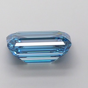 Diamant de laboratoire de 2,01 carats, taille émeraude, bleu vif fantaisie, VS1, polissage excellent, pierre précieuse CVD de qualité supérieure pour bijoux fins - Product Image 2