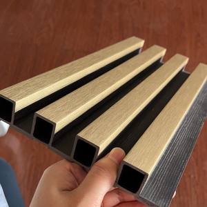 Panel de plástico de alta calidad - Tablero de coextrusión multicapa de PVC - Tablero de espuma compuesta de plástico - Tablero de plástico para pared, revestimiento - Product Image 2