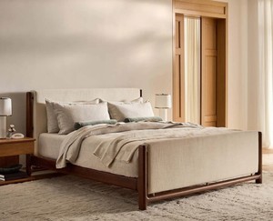 Modern Teak Wood <b>King</b> <b>Bed</b> Frame Solid Wood Upholstered Quilted <b>Headboard</b> and Footboard Soft <b>Bed</b> Design Style - Product Image 1