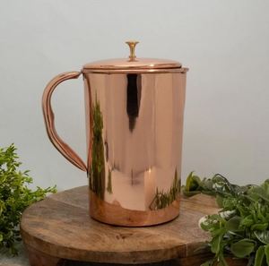 Ensemble de carafes en cuivre pour une présentation élégante de la table, service d'eau en métal avec verres, durable et réutilisable pour le service à table. - Product Image 1