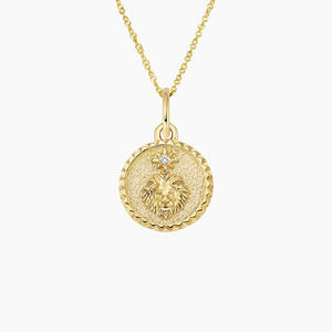 Collier pendentif en diamant avec médaille zodiacale Lion - Product Image 1