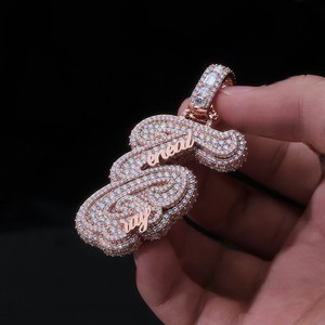 Joyería para Raperos, Colgante Personalizado de Plata de Ley 925 con Moissanita y Perla de Agua Dulce, con Cierre de Corazón en Oro Rosa de Dos Tonos Certificado - Product Image 1