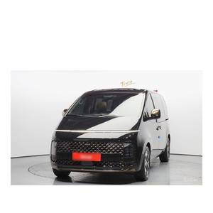 Hyundai Staria HEV 1.6 Lounge 7 places 2024 avec boîte automatique, sièges en cuir, caméra de recul, 14 589 km, conduite à gauche - Product Image 3