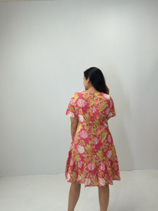 Women’s Pink Floral Print Casual Knee Length Dress with Short Sleeves Front Pockets and Ruffle Hem for Summer Wear - Product Image 3