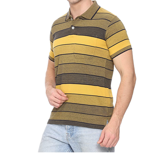 Polo de manga corta a rayas para hombre, diseño casual de punto, patrón de color amarillo y marrón, corte regular. - Product Image 3