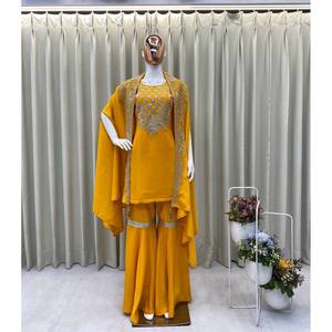 Hermoso conjunto de top y pantalón de gasa con chal para fiesta, elegante y con estilo - Product Image 3