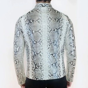 Veste en cuir véritable pour homme, motif python, style motard, vêtement d'extérieur de créateur, mode masculine haut de gamme, personnalisable, OEM, vente en gros - Product Image 3