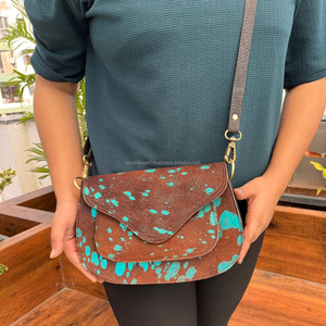 กระเป๋าถือหนังขนโลหะมาใหม่กระเป๋าสะพายสไตล์ยิปซี Boho หนังแท้วินเทจสไตล์ตะวันตกอเนกประสงค์กระเป๋าสะพายข้าง - Product Image 2