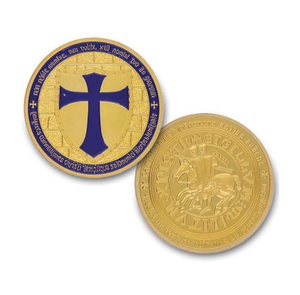 Moneda Conmemorativa Personalizada de los Caballeros Templarios en Oro y Púrpura, de Doble Cara, Coleccionable, de Metal - Product Image 1