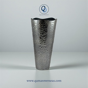 Vase à fleurs en forme de bouteille en aluminium nickelé noir avec motif en relief pour la décoration de la maison, la décoration de bureau, la décoration de salle à manger, la décoration de mariage - Product Image 3