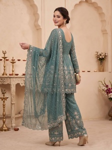 Ensemble haut palazzo et dupatta brodés de sequins pour femme, tenue ethnique élégante pour mariage - Product Image 4