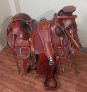 Selle en cuir durable et solide Selle de cheval en cuir occidental fabriquée à la main Prix abordable - Product Image 2