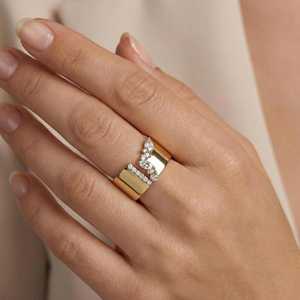 Bague de déclaration en or massif 10K 14K 18K avec diamants de laboratoire marquise et ronds, large bande en or style cigare, grappe asymétrique et épaisse, pour mariage - Product Image 5