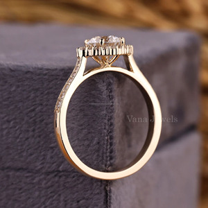 Anillo de Compromiso Redondo de Halo, Anillo de Bodas de Diamante Hecho a Mano, Regalo de Aniversario con Certificado IGI, Estilo Pavimentado - Product Image 3