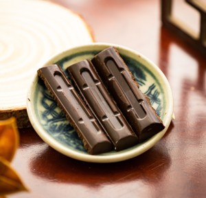Barre de chocolat au nectar de noix de coco 58% cacao, chocolat noir pour des collations saines et boîte cadeau de chocolat en gros - Product Image 5