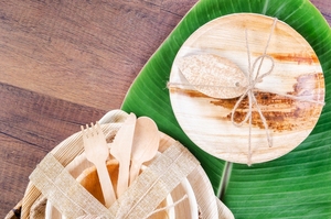 Vaisselle en feuilles de palmier naturelles du Vietnam, assiettes et bols jetables, solution durable pour la restauration, approvisionnement en gros - Product Image 6