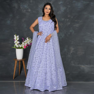 Elegante Vestido Largo de Red con Bordado, Silueta Acampanada, Secado Rápido, Suave Dupatta, Ideal para Bodas, Diwali, Playa y Otras Ocasiones - Product Image 3