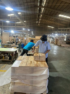 ผู้ผลิตแผ่นไม้ยางพาราแบบประกบจากเวียดนาม ชิ้นส่วนตู้ไม้เนื้อแข็งสำหรับแบรนด์เฟอร์นิเจอร์ระดับโลก - Product Image 6