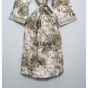 Hermoso Kimono Largo de Algodón Estampado a Mano con Cierre de Cinturón para Dormir por la Noche, Bata para Mujer con Estampado Floral - Product Image 6