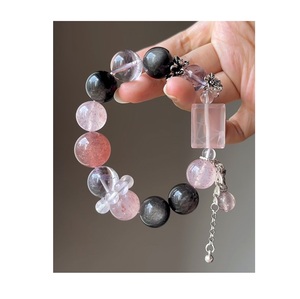 Contemporary Handmade Resin <b>Bracelet</b> with Artistic Color Blending Stylish Wrist Accessory for Daily Wear - Product Image 3