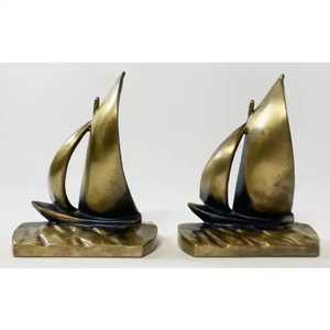 Escultura Metálica Abstracta de Figuras Humanas, Diseño Artístico y Simbólico Hecho a Mano, Artesanía Rústica de Madera Ecológica para el Hogar - Product Image 3