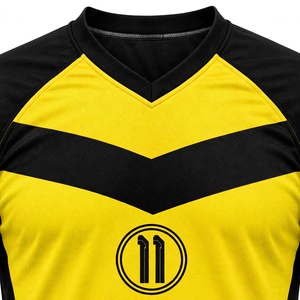Camiseta de Fútbol Personalizada Amarillo Brillante, Sublimada, Cuello en V, Uniforme de Equipo, Diseño Chevron, Manga Corta, Conjunto Deportivo - Product Image 4