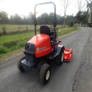 เครื่องตัดหญ้าแบบนั่งขับ Kubota F2890 ขับเคลื่อนด้วยเครื่องยนต์ 125 ซีซี ความเร็วเดินหน้า 10 กม./ชม. สำหรับการดูแลรักษาพื้นที่สีเขียวขนาดใหญ่อย่างมีประสิทธิภาพ - Product Image 1