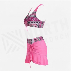 Ensemble de yoga 2 pièces imprimé papillon bleu avec finition dorée, body à col en V profond et jupe portefeuille longueur genou - Product Image 2