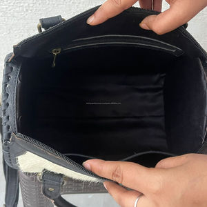 Nuevas Bolsas de Viaje Personalizadas Hechas a Mano de Cuero Vacuno con Concho Turquesa, Bolso de Hombro Estilo Western para Mujer - Product Image 6