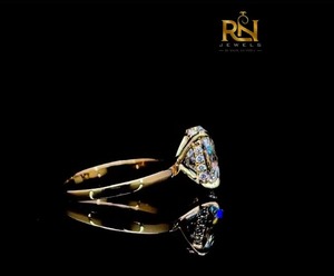Bague de fiançailles solitaire en diamant de laboratoire ovale 2 carats couleur DEF avec halo caché, en or massif 9K 14K 18K, bijoux de luxe raffinés - Product Image 2