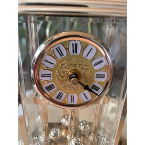 Horloge de bureau traditionnelle en laiton, mouvement mécanique, chiffres romains, silencieuse, sans tic-tac, sonnerie horaire, design rectangulaire - Product Image 4
