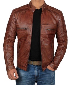 Chaqueta Varsity de Cuero Encerado Color Chocolate para Hombre, Forro de Piel de Oveja Real, Diseño Vintage con Capucha Totalmente Personalizable - Product Image 5