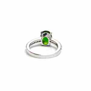 Anillo de Plata de Ley 925 con Granate Verde Natural Ovalado para Mujer, Joyería Elegante y Minimalista para Fiesta de Compromiso - Product Image 6