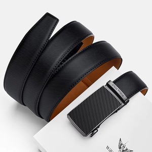 Cinturón de Cuero para Hombre con Hebilla de Aleación, 3.4cm de Ancho, 110-130cm de Largo, Diseño Moderno Resistente al Desgaste para Pantalones de Negocios - Product Image 3