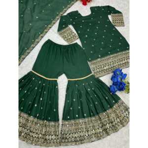 Ensemble Salwar Kameez en coton de créateur pour soirée, comprenant un haut, un bas et un pantalon Plazzo - Product Image 2