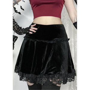 Falda mini de terciopelo negro con volantes y encaje para mujer, cintura alta, estilo gótico punk, línea A, ropa urbana E-Girl, venta al por mayor - Product Image 3