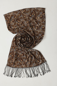 Wholesale Printed Scarf <b>Head</b> Scarves Lightweight Square <b>Style</b> for Women Ideal for Fashion Brands and Promotions - Product Image 5