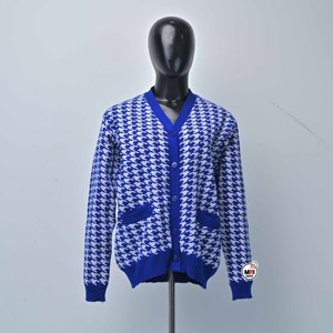 Cárdigan de punto casual de manga larga con cuello en V y estampado de pata de gallo azul y blanco para mujer, de alta calidad, al por mayor, con bolsillos, para otoño. - Product Image 1