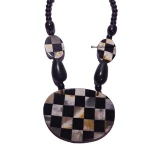 สร้อยคอรูปเขาควายแบบวินเทจแบบปรับได้สไตล์ใหม่สำหรับผู้หญิงแฟชั่นสไตล์โบฮีเมียนยาวประดับมุกและเป็นหินหลัก - Product Image 1