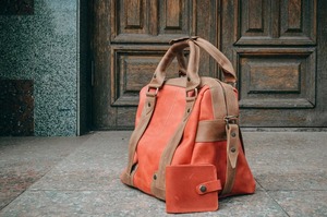 กระเป๋าเดินทางหนังแท้ Overnighter สไตล์เรโทร ขนาดใหญ่ จุของได้เยอะ พกพาสะดวก พร้อมซิปสำหรับเดินทางช่วงสุดสัปดาห์ - Product Image 4