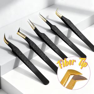ชุดแหนบตัดขนตา Morje Surgical Precision ทำจากสแตนเลสสตีล ปลายหยักและหยักเล็กน้อย ความยาว 10 มม. ด้ามจับสีน้ำเงิน บรรจุในกล่อง - Product Image 4