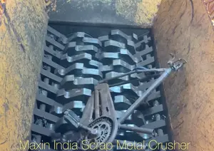 Trituradora de Metal de Doble Eje, Capacidad de Trituración de 2000 kg/h, Trituradora Industrial de Metal de Proveedor de India - Product Image 3