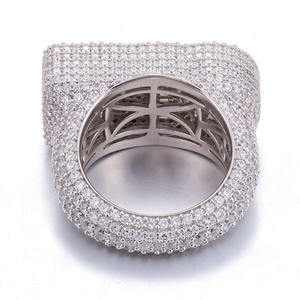 Anillo de Moissanita GPE Personalizado con Letra, para Mujer, con Inicial de Baguette, Banda Clásica de Plata Sólida Bañada en Oro Amarillo, Estilo Hip Hop - Product Image 4